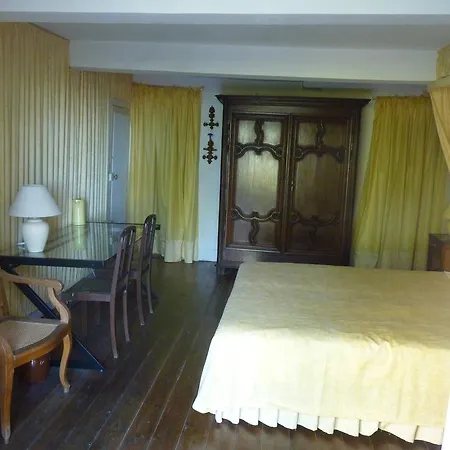 Maison D'hote Rey Guest house Puylaurens